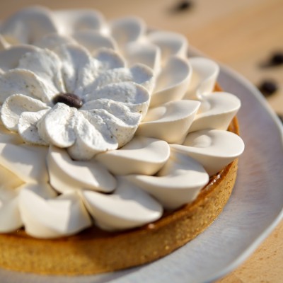 Tarte Cappuccino – Crème Café, Crémeux Caramel & Ganache Montée | Véronique Derennes