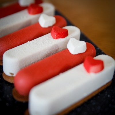 Douceur Épicée – Entremets Ananas-Vanille-Gingembre | Véronique Derennes